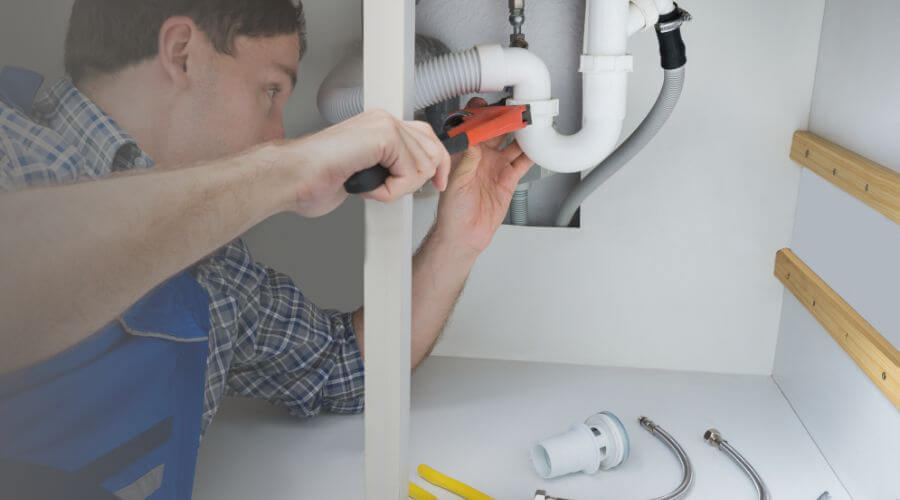 Local tankless water heater installation in Adams, TN
